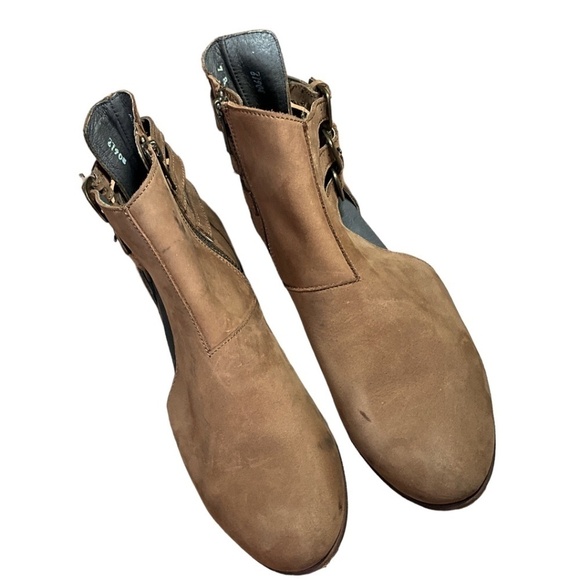 WOLVERINE Genuine Nubuck Leather Open Bootie Inside Zippers in Cognac Sz 7B - Picture 4 of 10